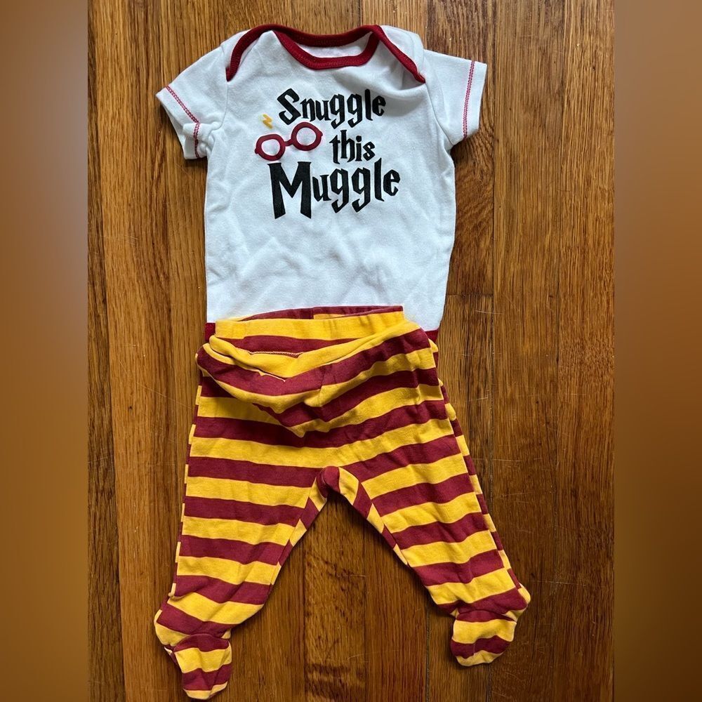 “Snuggle This Muggle”  outfit